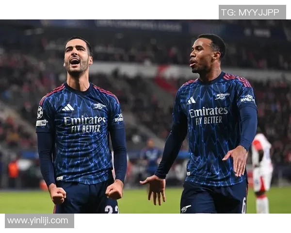 欧冠激战多特蒙德与阿森纳平局红牌争议引发全场热议与转会传闻