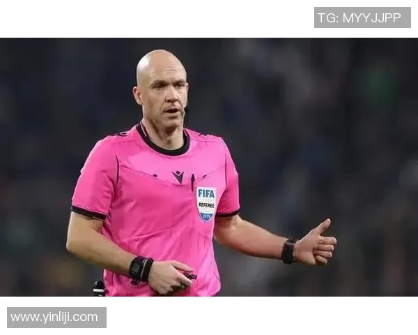 欧联杯经典对决巴萨逆转AC米兰引发争议判罚全场沸腾